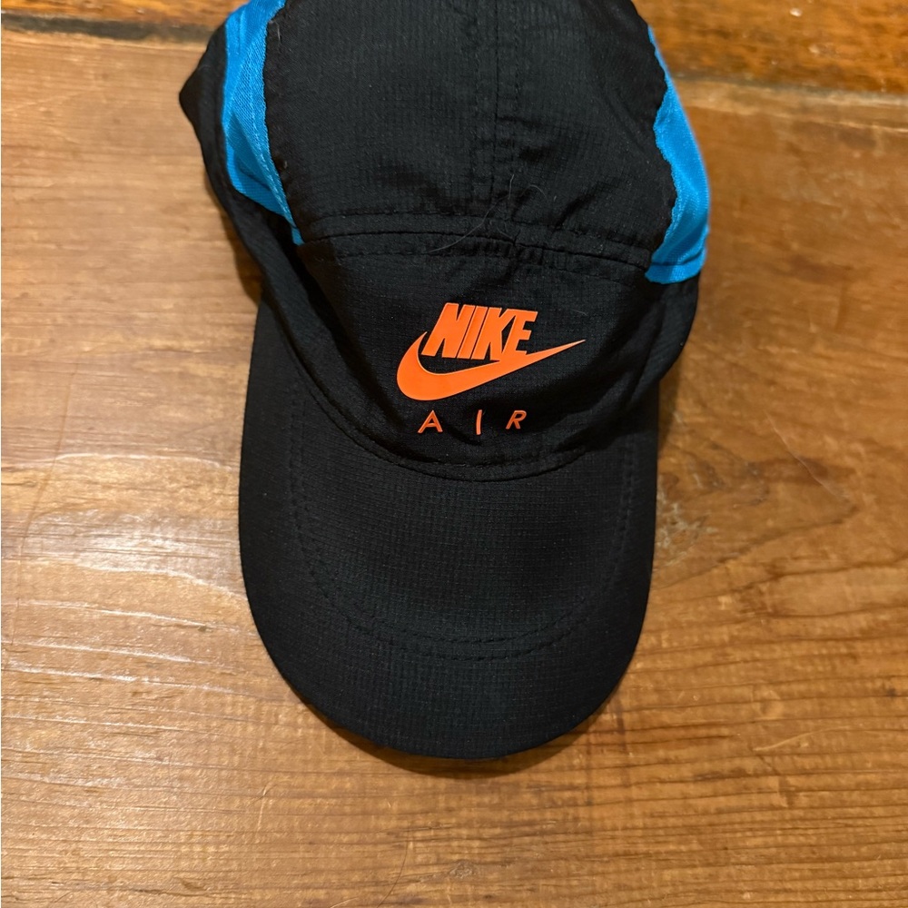 Nike Air Cap in Black with Blue and Orange
